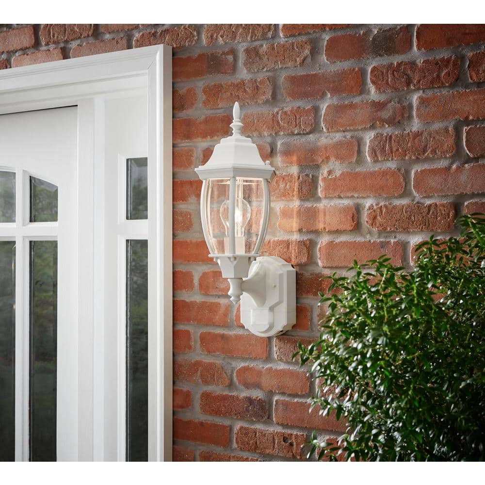 Hampton Bay Alexandria 17.3 in. 1-Light Matte White 180-Degree Motion Sensing Dusk-to-Dawn Outdoor Wall Lantern